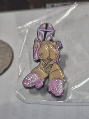 Pink Glitter Boba Fett Pin
